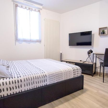 Le Brivet ☆ Hypercentre ☆ Parking ☆ Terrasse Apartment ปงต์ชาโต ภายนอก รูปภาพ